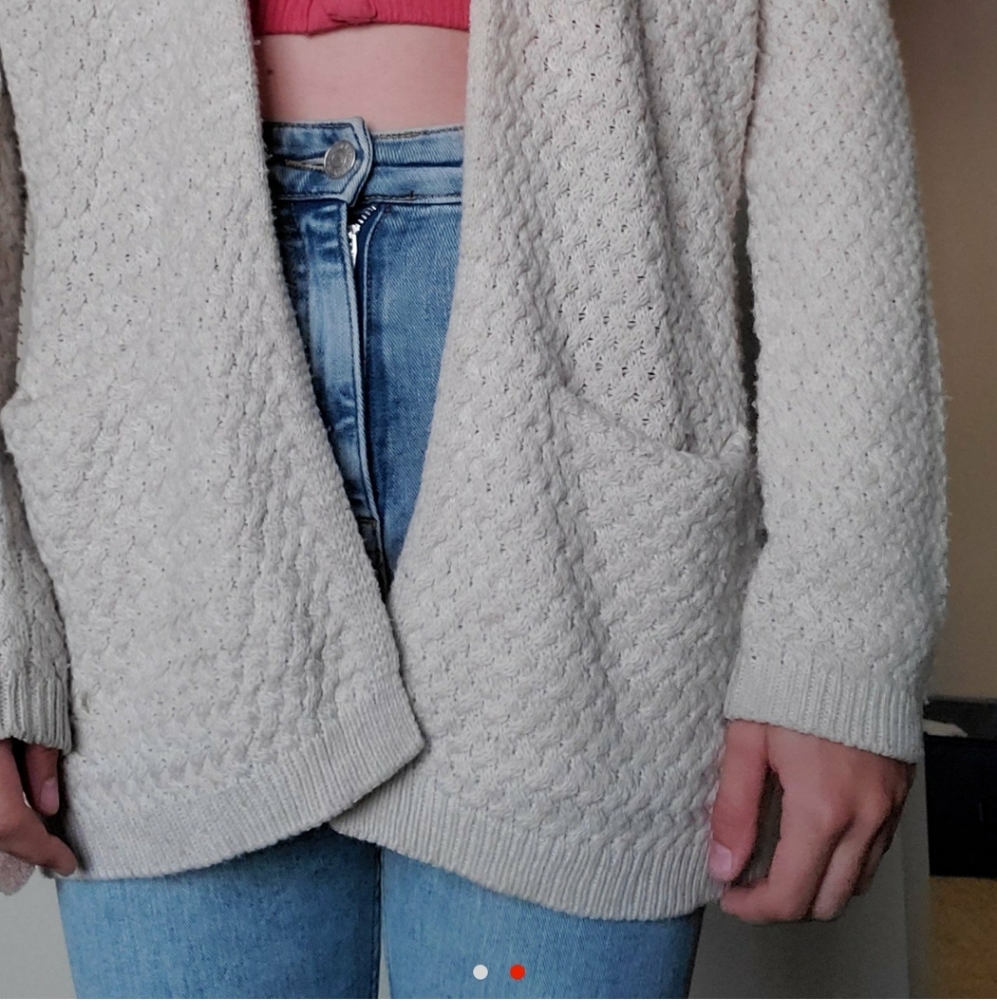 Cardigan - Picture 2 of 2